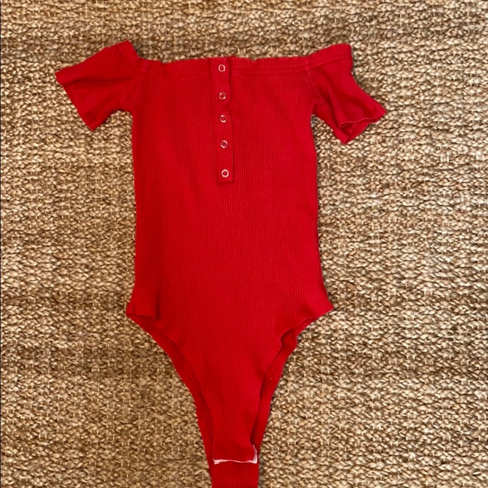 Off shoulder bodysuit